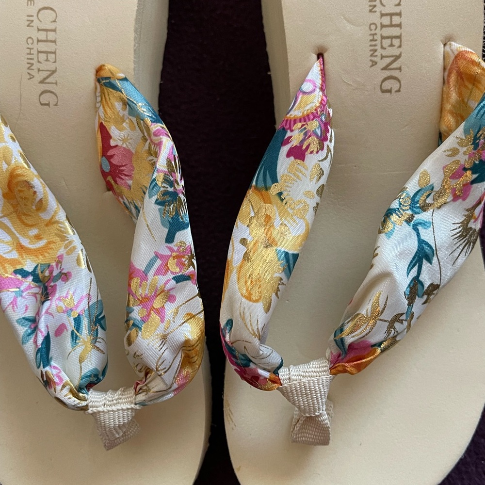 Flip flops - Picture 3 of 4